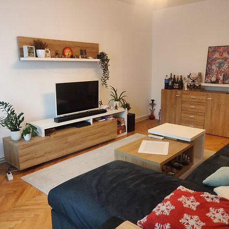 Home Sweet Home -Central & Cozy Iernut Buitenkant foto